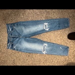 American eagle mom jeans